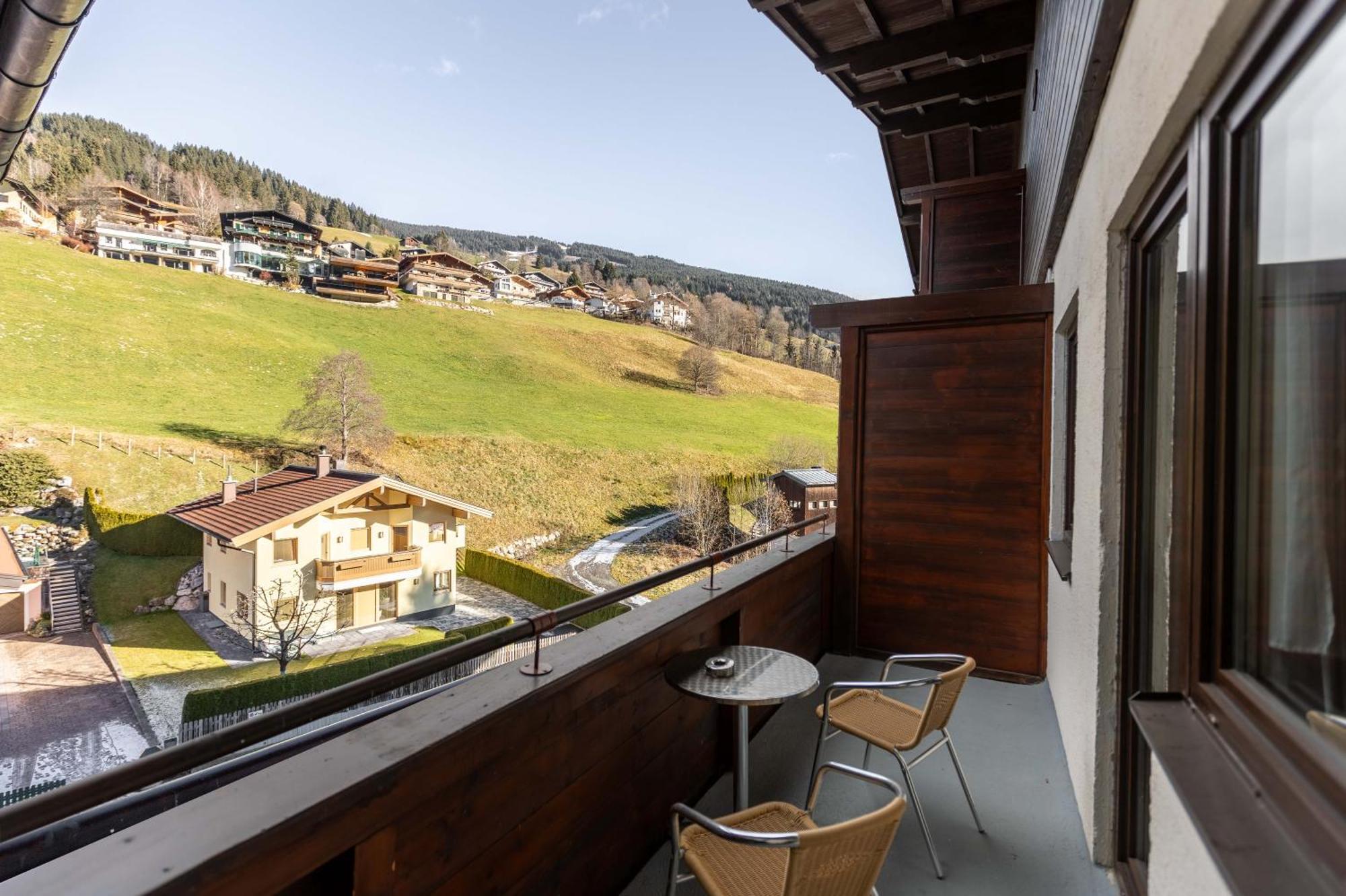Appartement Ski & Bike 萨尔巴赫 外观 照片