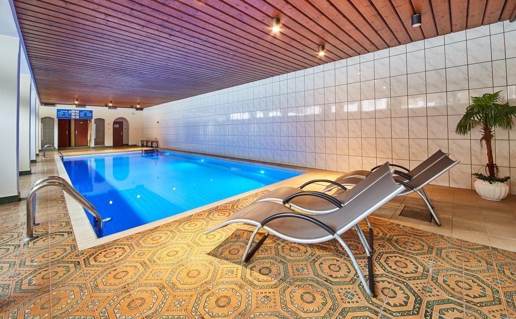 Appartement Ski & Bike 萨尔巴赫 外观 照片